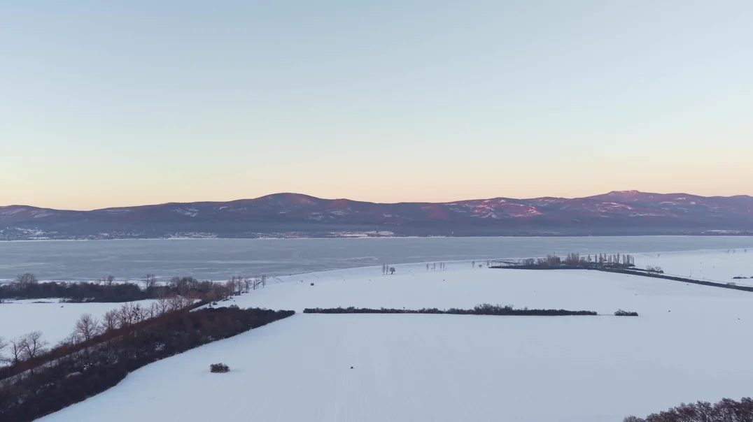 3MALO CHIC ft CASSANDRA - SIRAVA SIRAVA (FROZEN EDIT)